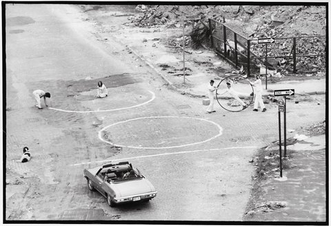 16_joan_jonas_delay_delay_1972_performance_lower_west_side_new_york_ny_1972._photo_by_gianfranco_gorgoni_c_20